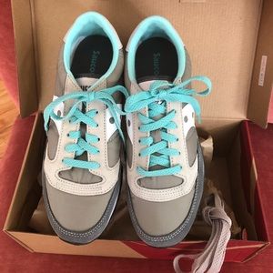 Saucony NWB Women’s Sneakers